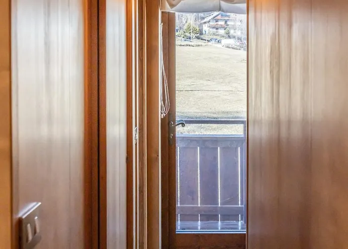 Apartamento Casa Ronco, Tranquilla E Confortevole Cortina dʼAmpezzo