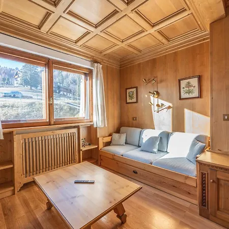 Apartment Casa Ronco, Tranquilla E Confortevole Cortina d'Ampezzo