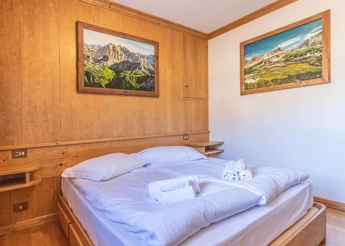 Casa Ronco, Tranquilla E Confortevole Lejlighed Cortina dʼAmpezzo
